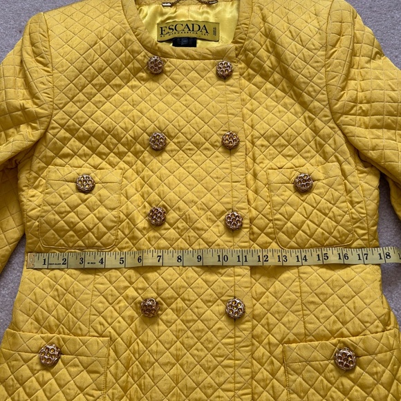 Escada Vintage Yellow Quilted Suit - Picture 4 of 10